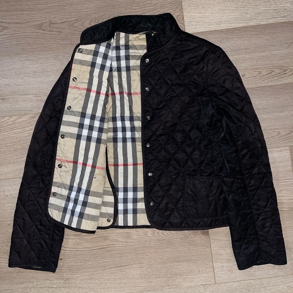 Burberry Check Lined Quilted Black Jacket - Picture 1 of 10